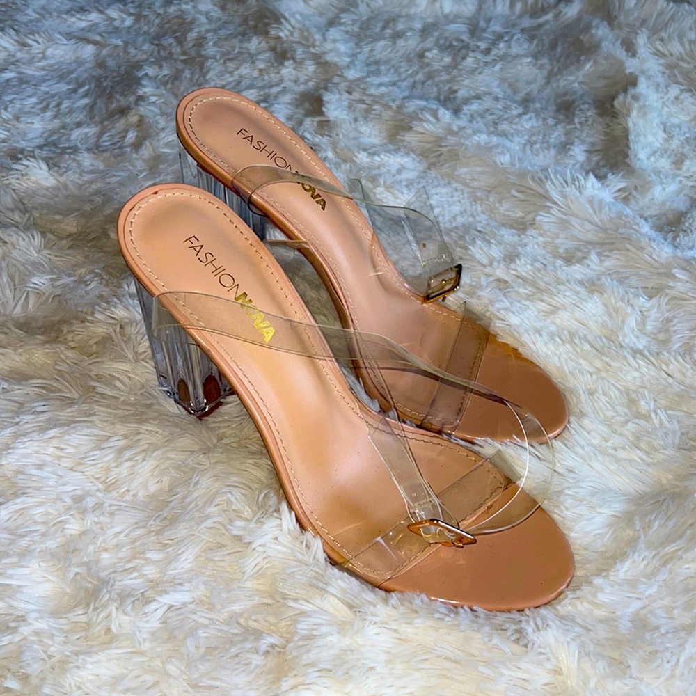 FashionNova SEXY Cinderella 4 inch heels